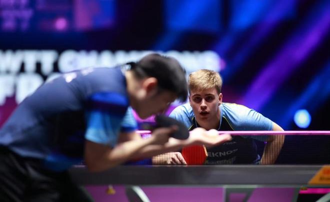 代团队的和 代团队的和