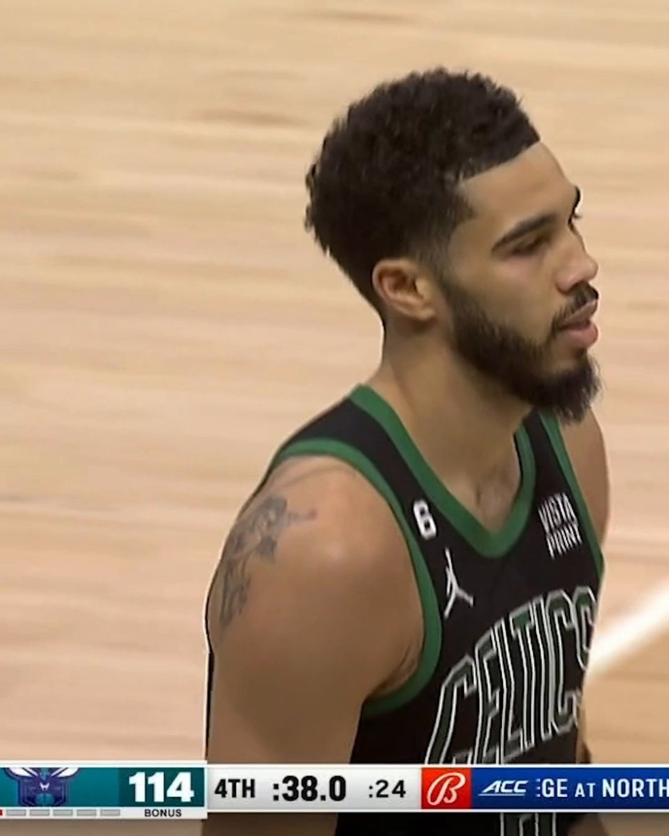 并直指两位 并直指两位