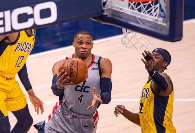 本场比赛引 本场比赛引