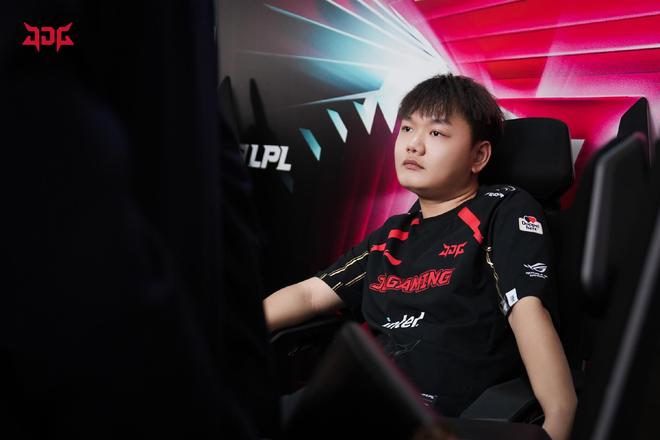 比赛中保持 比赛中保持