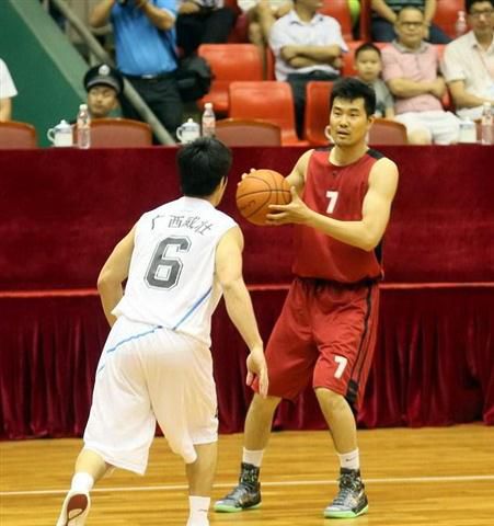 攻守平衡 攻守平衡